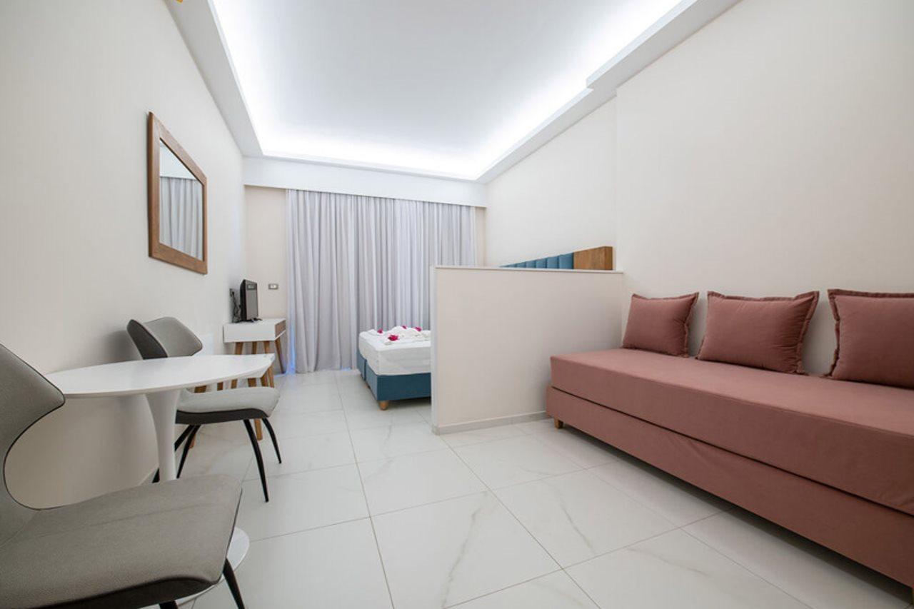 Cavo D' Oro Hotel Marmari  Exteriör bild