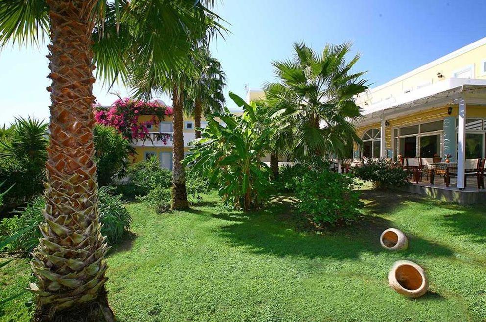 Cavo D' Oro Hotel Marmari  Exteriör bild