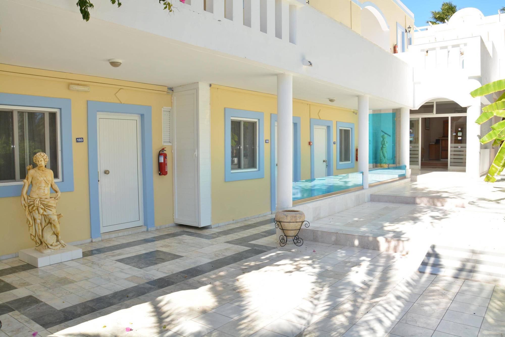 Cavo D' Oro Hotel Marmari  Exteriör bild