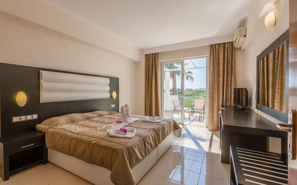 Cavo D' Oro Hotel Marmari  Exteriör bild