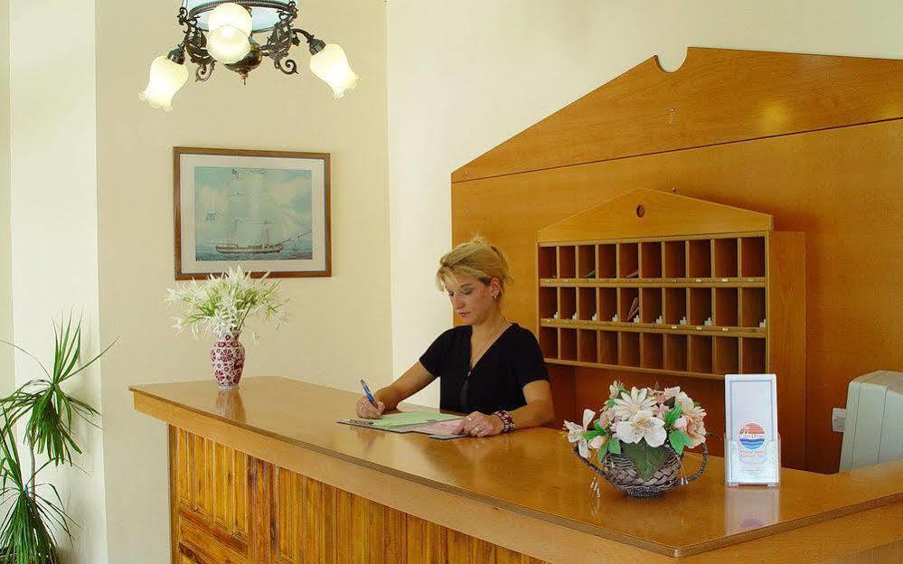 Cavo D' Oro Hotel Marmari  Exteriör bild